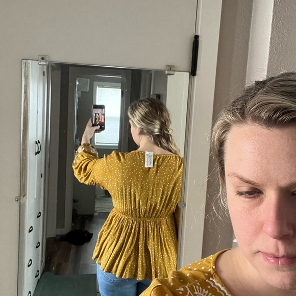 Embroidered Peplum Top - Picture 3 of 3